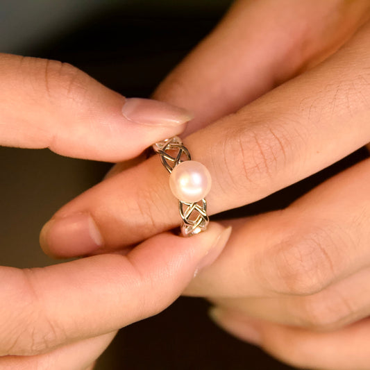 Athena Ring - 8mm AAAA Freshwater Pearl