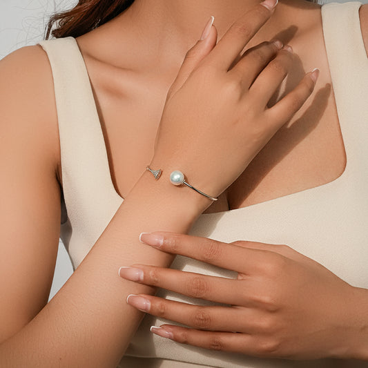 Esme Bangle - 11mm AAAA Freshwater Pearl